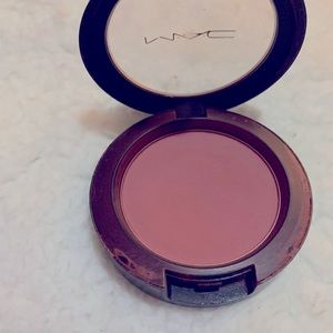 MAC blush